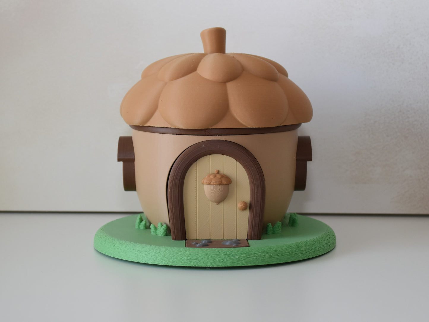 Acorn Hut